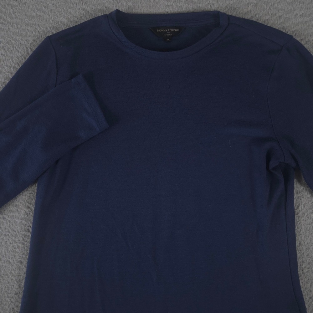 Banana Republic Top Womens M Navy LuxeSpun Classic Long Sleeve Side Slits Shirt